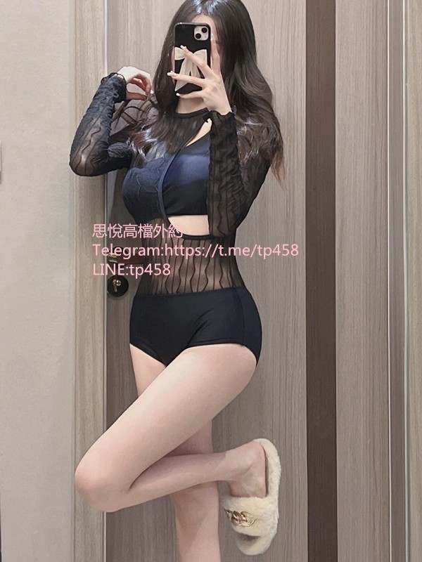 008cuS2igy1gxvposepa1j30zk1be79t.jpg