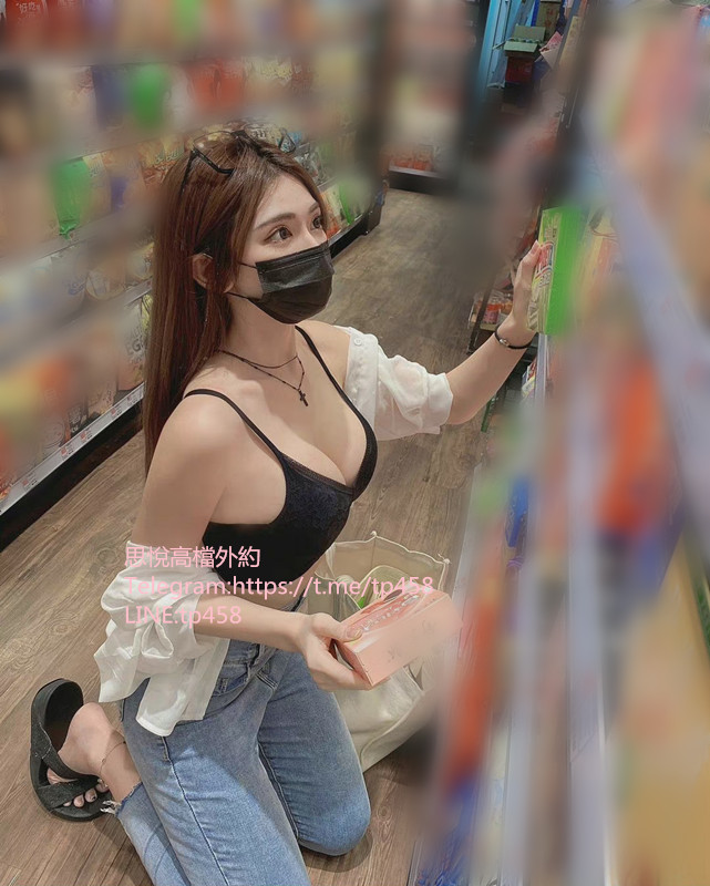 008bUM2Zgy1gut6q0y2jzj60u011e18h02.jpg