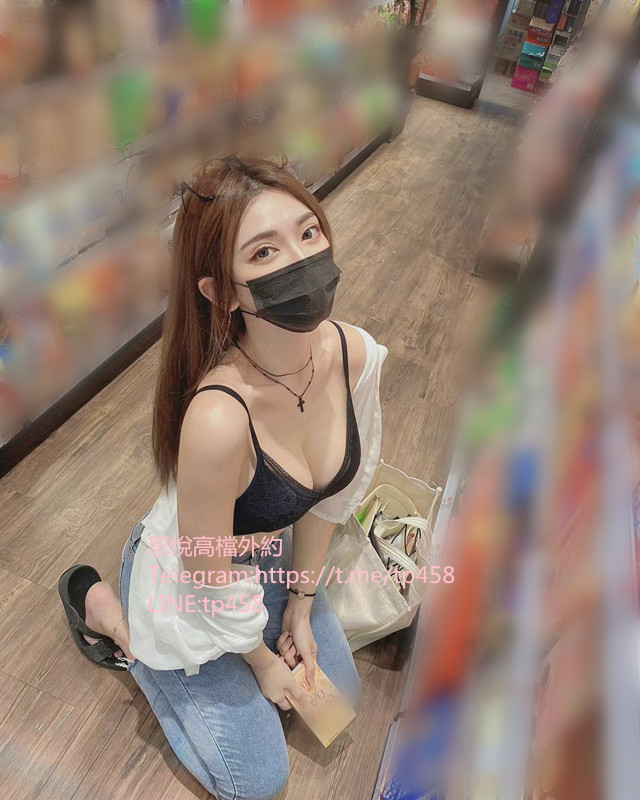 008bUM2Zgy1gut6q1t00zj60u011ih2e02.jpg
