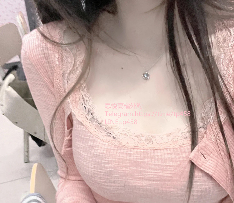 FOn7GbhVcAgE3HK.jpg