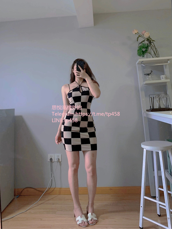 008cuS2igy1gu8bbg758sj60zk1be1hs02.jpg