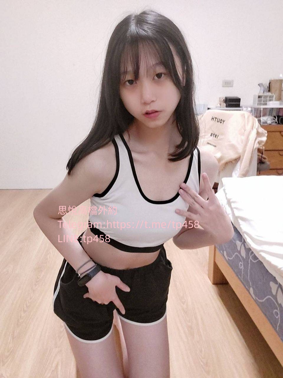 FjxGugyaAAAlo-6.jpg