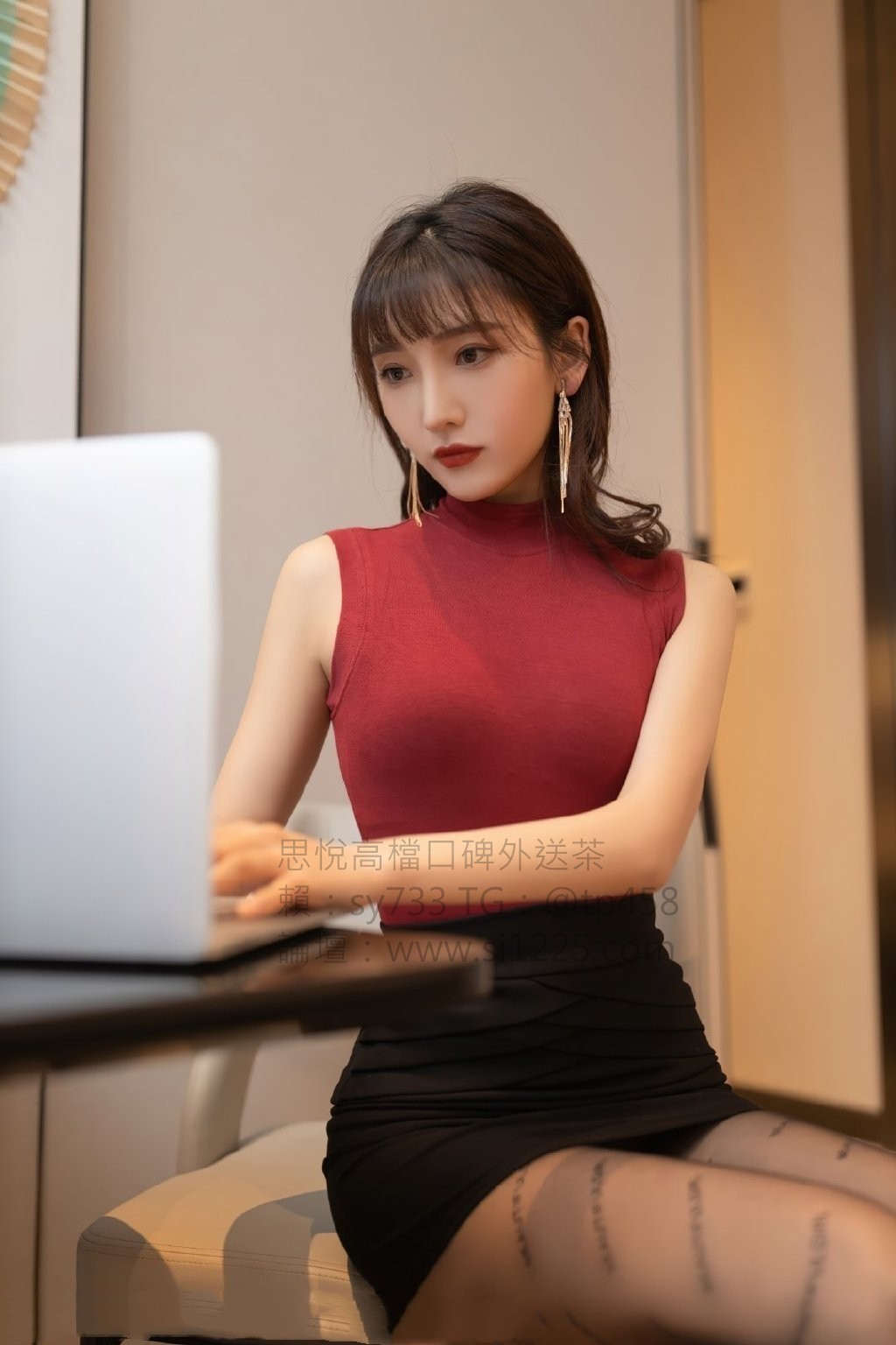 008dml5Xgy1hdpx70a9khj30sg16o0vn.jpg