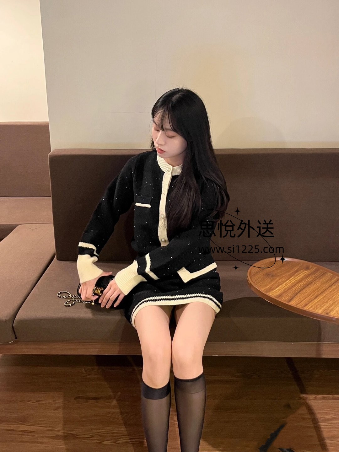 0079AEmngy1hk88057uabj30u0140tdt.jpg