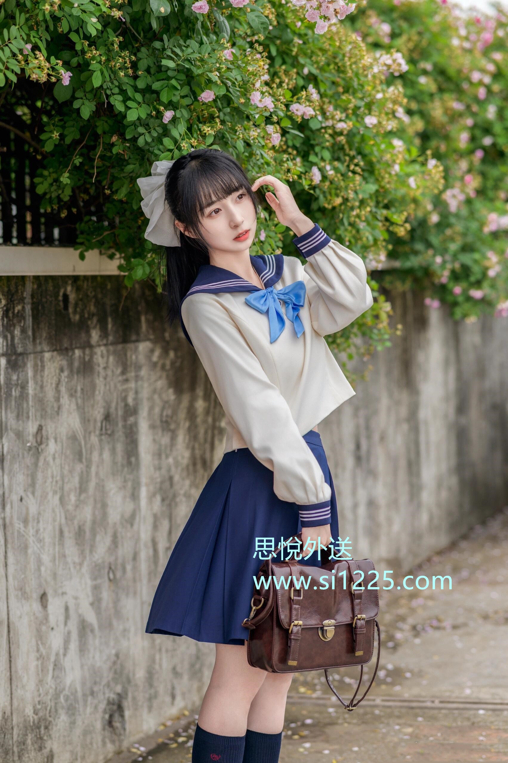 0079AEmngy1hr8sip53mbj31bb1z349u.jpg