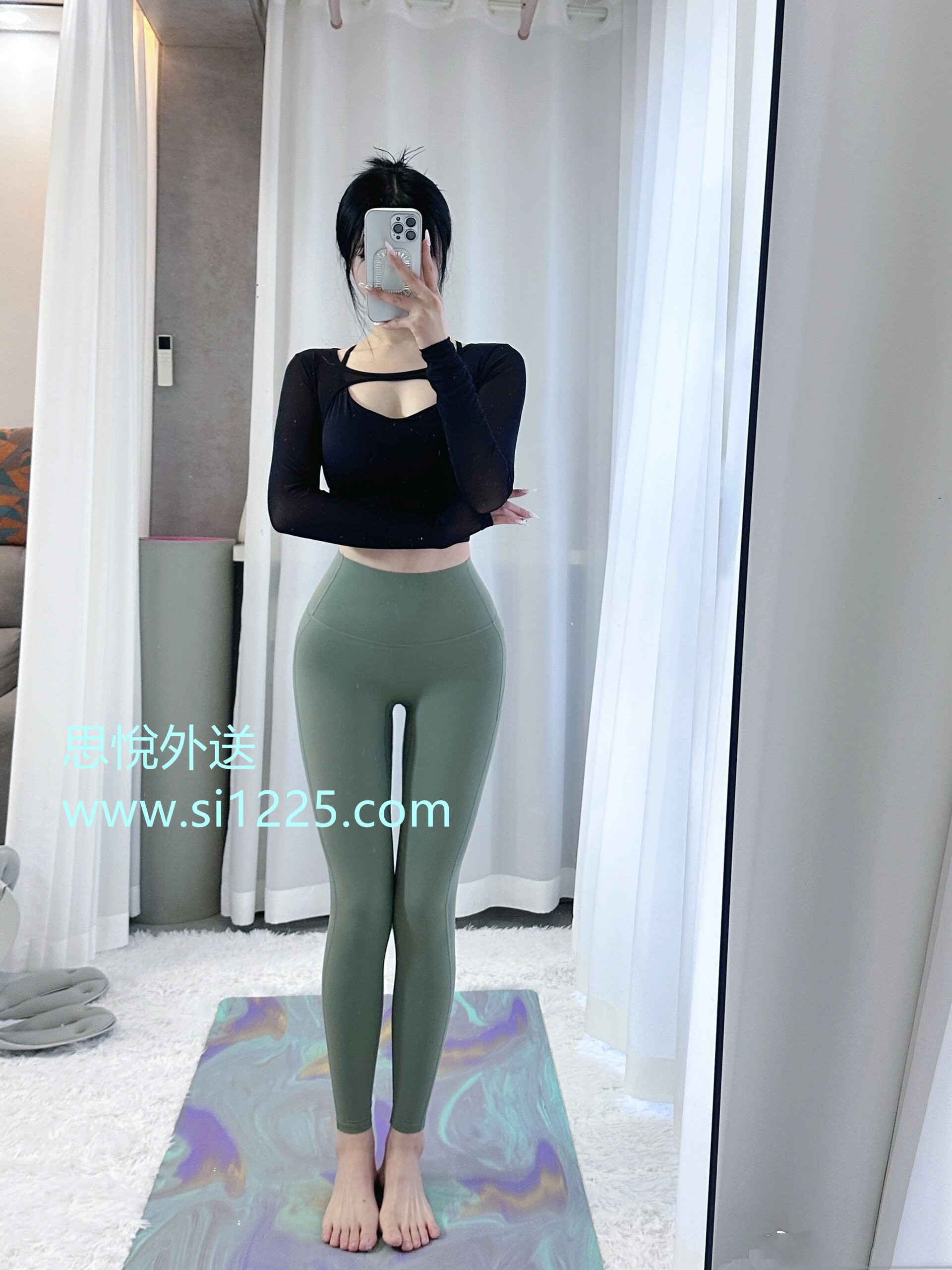 0079AEmngy1hr32wt5g82j31hc1z416b.jpg