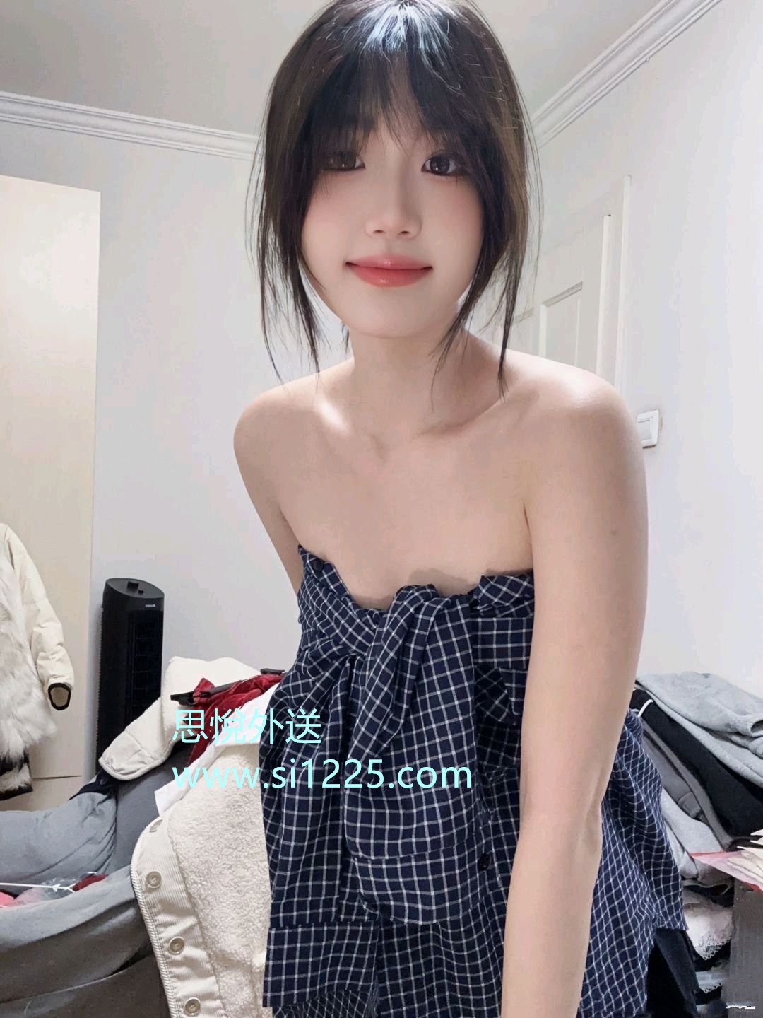 0079AEmngy1hrc2m6bpypj30u014079f.jpg