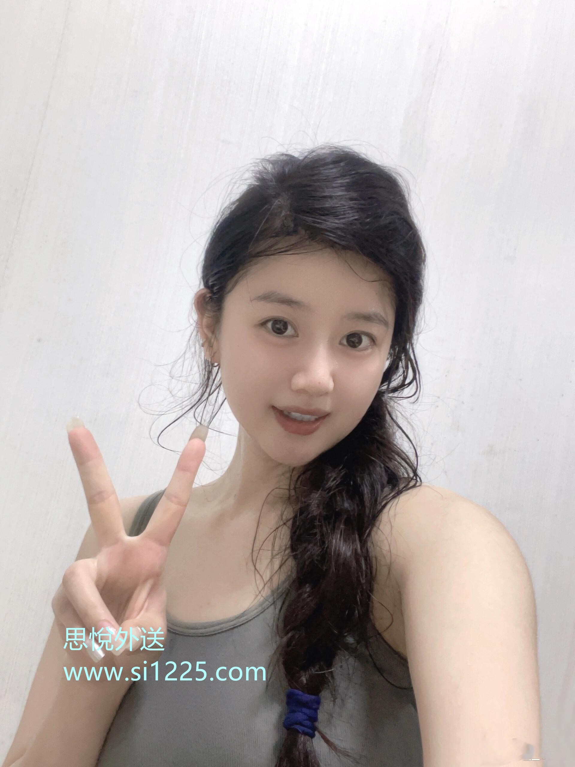0079AEmngy1hrhqcown0tj31hc1z47b9.jpg