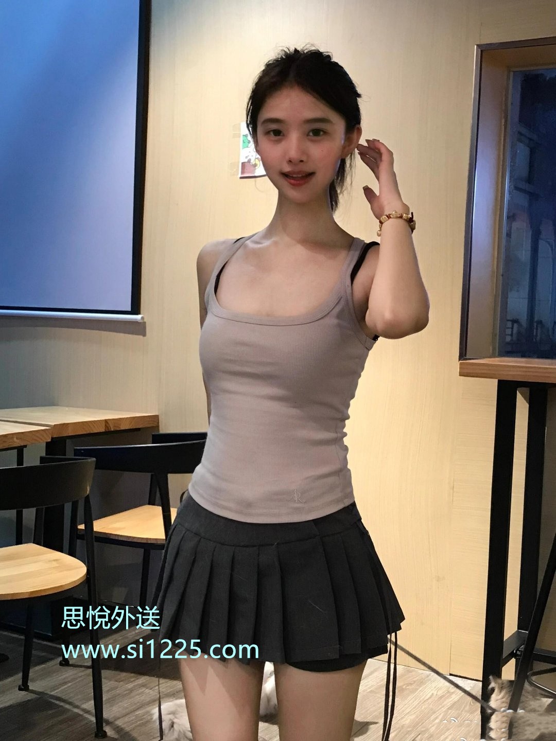 0079AEmngy1hrfoapa8rbj30u0140tdo.jpg