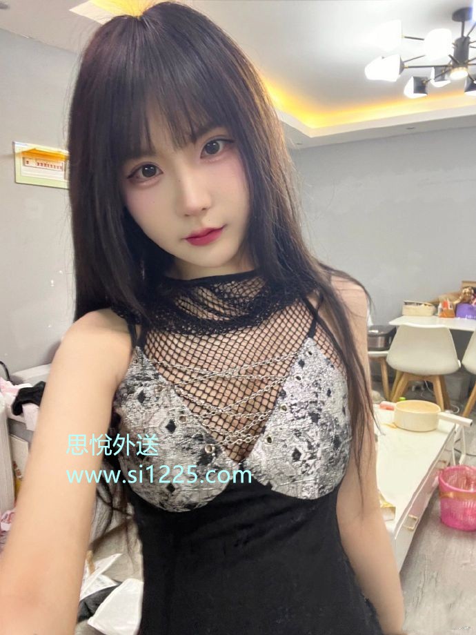 0079AEmngy1hrocj07tznj30j60pktaz.jpg