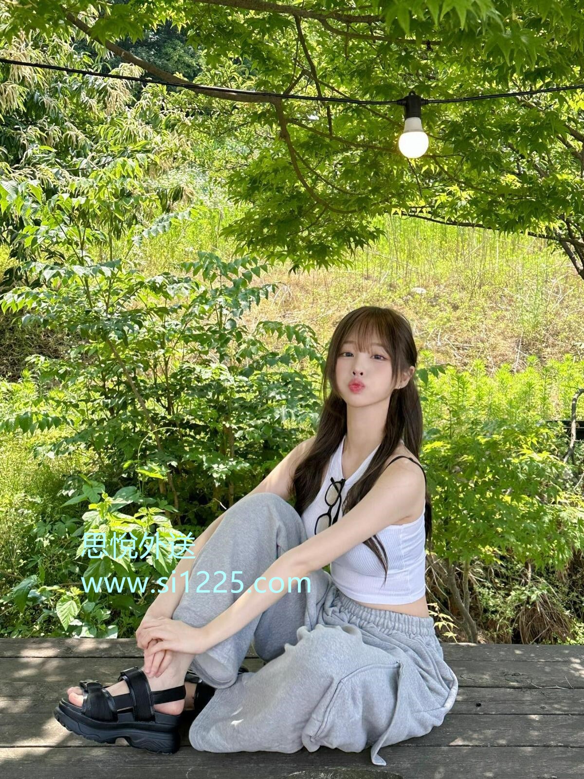 0079AEmngy1hroo19t5hrj30xc18gqgb.jpg