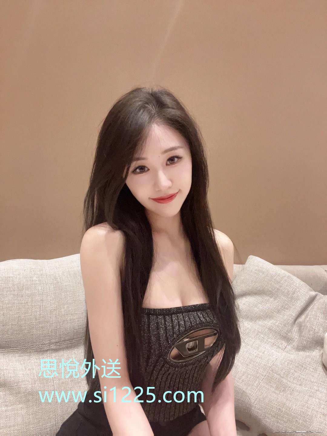 0079AEmngy1hry76649vlj30u0140q8q.jpg