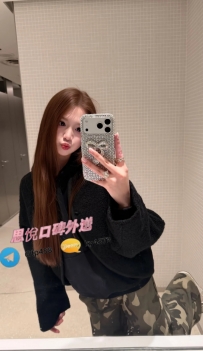 小璃 160cm  45kg  C+  21歲   #台中