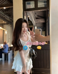 #甜心學生妹  芊芊 158cm 44kg C奶 20歲 #台中