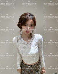 小潔 161cm  46kg D 24歲   #高雄