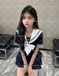 妍言 158cm  44kg   B+   20歲  #高雄