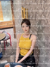 曼莉  165cm   48kg  D   25歲