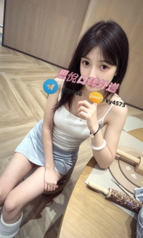 小意   161cm 44kg C 21歲