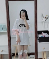 小熙 163/46kg/B/21歲  淫蕩學生妹