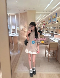 艾依  162 46kg C奶  23歲 #雙北