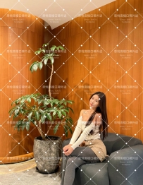 多米 165cm  50kg  D  27歲   #台中  #國語老師