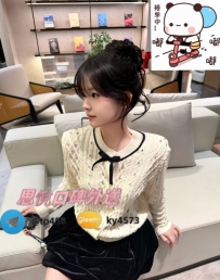 果果  158cm  44kg  C  21歲   #雙北