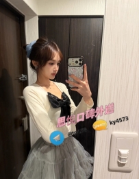 琪羽   157cm  44kg  C  23歲   #台中