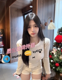 瑪瑪   168cm  50kg  D  24歲   #台中  #模特兼職