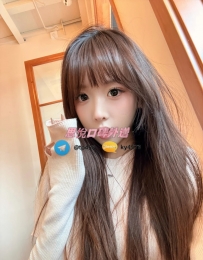 梓素 158cm・44kg・C・22歲  #高雄