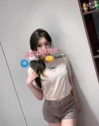 欄欄   165cm 48kg D 23歲