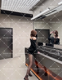 若恩 168cm  49kg  D   25歲  #台中