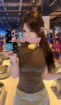 小師  162cm  46kg  D   26歲   #台中   #週六週日限定