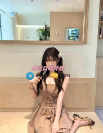 護護 158cm 45kg D  21歲 #台中