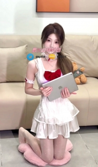 妍霏 162cm 46kg  C 23歲  #雙北