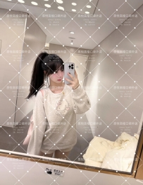 小茶 158cm  44kg  C   21歲  #高雄