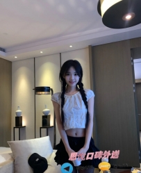 加加  160cm  45kg  C  22歲  #台中