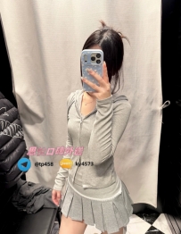 雨芷    160cm  45kg  C  23歲   #台南