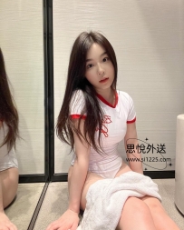 程晨   160/46kg/D/21歲