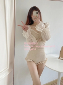 奈奈    163/47kg/C/25歲 情趣店老闆娘
